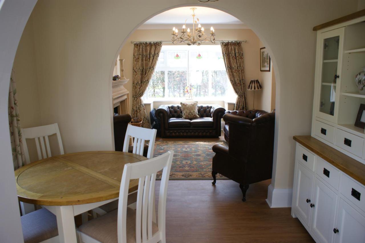 Spacious 4 Bed Family Cottage In Parkland Setting York Exterior photo